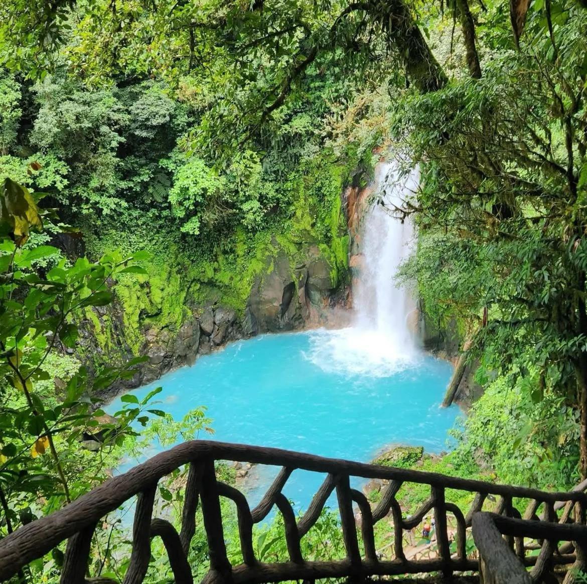 Garza Del Sol Glamping Rio Celeste Buganvilia Buitenkant foto